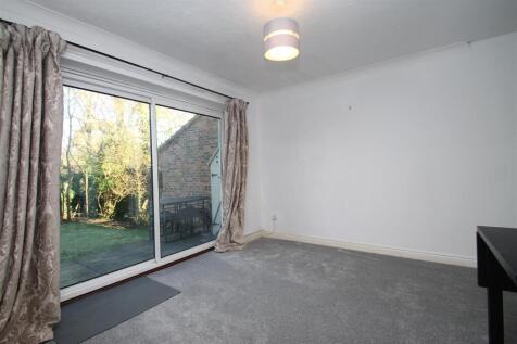 dining room.JPG