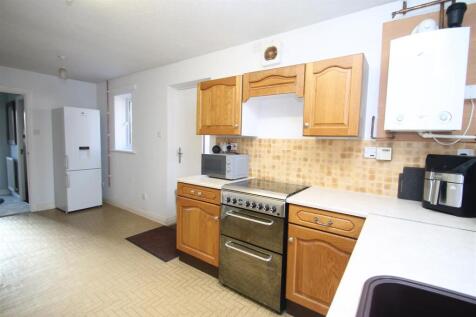 kitchen second.JPG