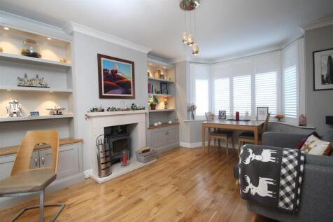 sitting room.JPG
