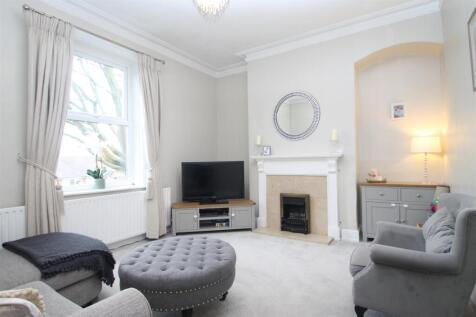 sitting room.JPG