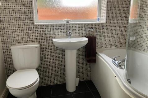bathroom new.jpg