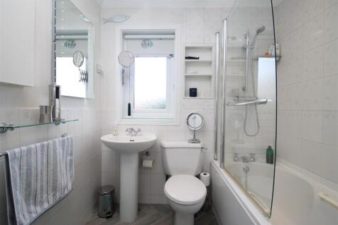 bathroom.JPG