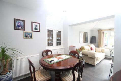 dining room to kitchen.JPG