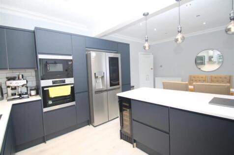 kitchen second.JPG