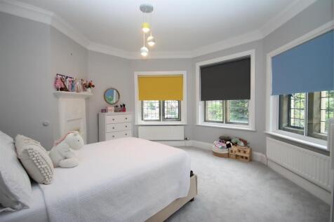 bedroom 3.JPG