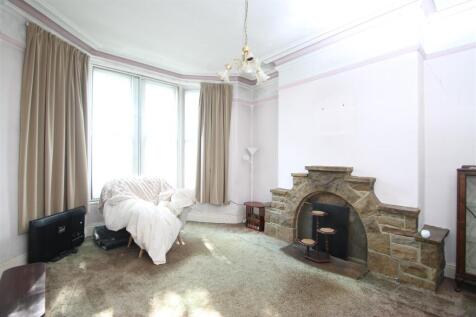 sitting room.JPG