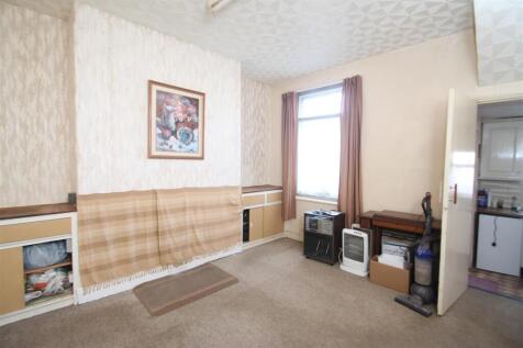 dining room.JPG