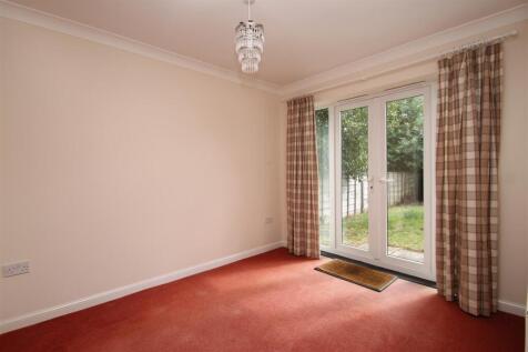 dining room.JPG