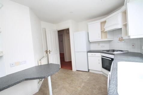 kitchen 2.JPG