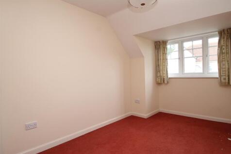 bedroom 3.JPG