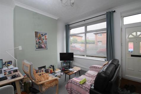 sitting room.JPG
