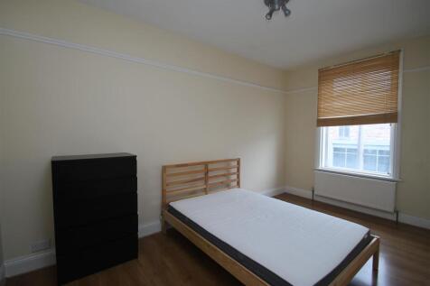 bedroom.JPG