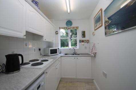 kitchen.JPG