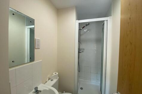 Master - Ensuite