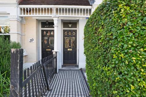 Property Image 5