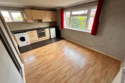 LOUNGE/KITCHEN