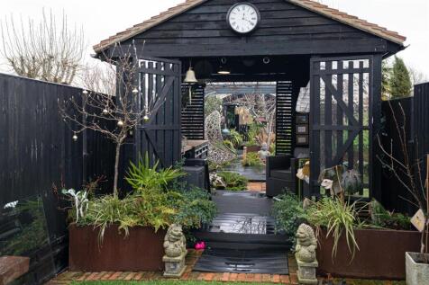Pergola/Workshop