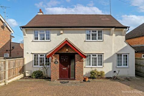 1_Front_House_29CobdenHill_Logo-6.JPG