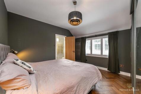 22_Bed_1_29CobdenHill_Logo-47.JPG