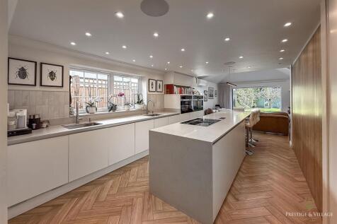 34ParkCrescent&#43;Logo-47.jpg