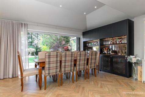 34ParkCrescent&#43;Logo-25.jpg