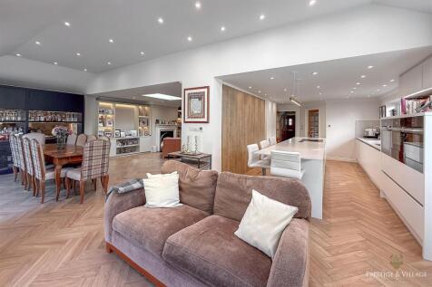 34ParkCrescent&#43;Logo-39.jpg
