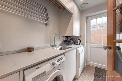 34ParkCrescent&#43;Logo-55.jpg