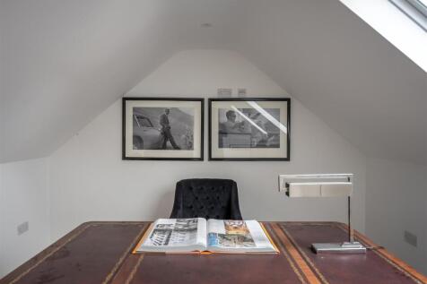 Studio/Office above the Double Garage