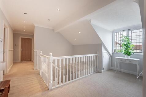 Farnham-12.jpg