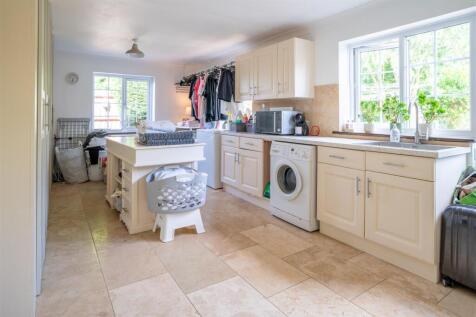 Laundry &amp; Utility Room