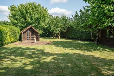 Large Mature Garden