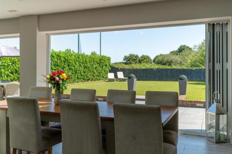 Stunning Kitchen/Diner/Breakfast/Orangery