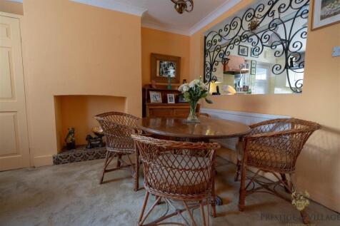 LIVING &amp; DINING ROOM