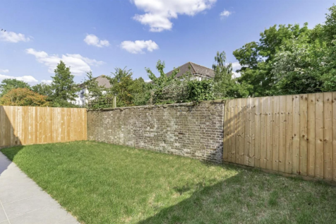 Landscaped Rear Garden