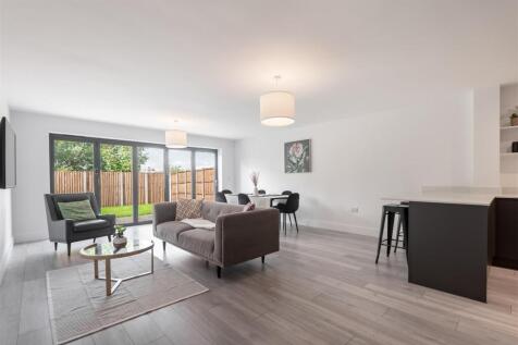 Clarke Close-17.jpg