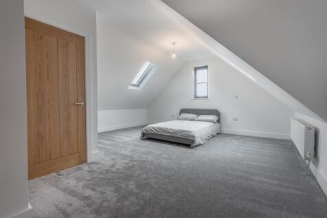 Clarke Close-1.jpg