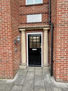 WATLING MANSIONS - RADLETT