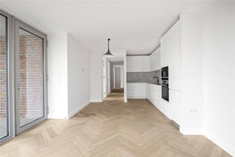 Reception/Kitchen