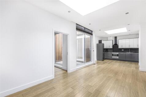 Kitchen/Reception
