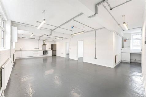 Reception/Kitchen