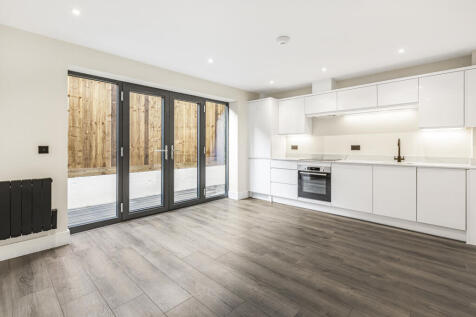 Kitchen/Reception