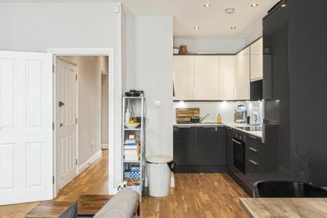 Reception/Kitchen