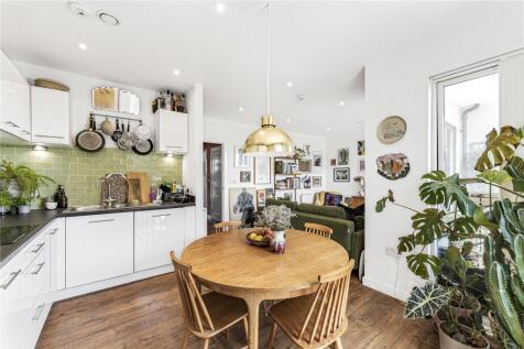 Kitchen/Living Room