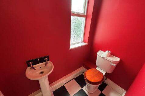 Upper WC