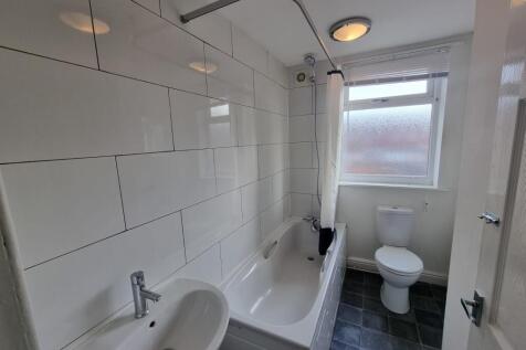 bathroom suite