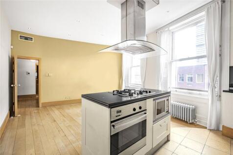 Kitchen/Living Room