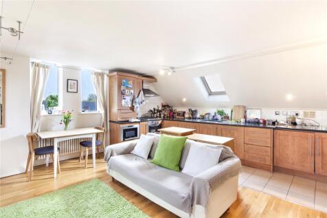 Kitchen/Living Room