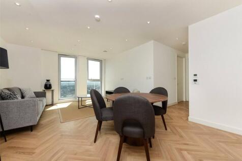 Reception/Kitchen