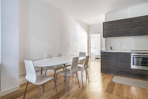 Reception/Kitchen