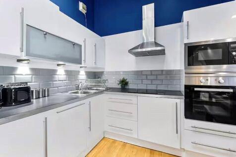 Kitchen/Living Room
